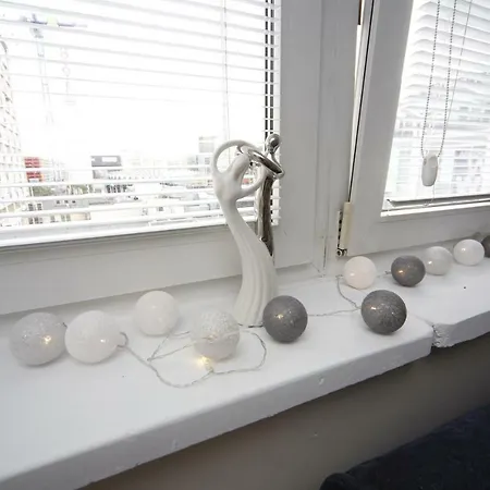 شقة Apartament Chmielna 35 وارسو